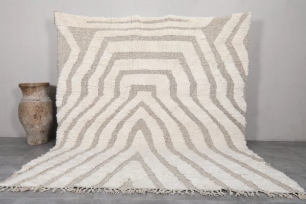 Hand knotted moroccan rug - custom size rug - beni ourain wool rug